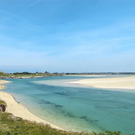 Holiday home Kernic Ty By Interhome Plounevez-Lochrist